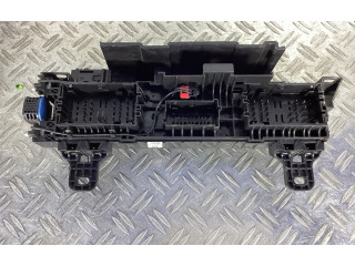 Блок предохранителей 109440500D, 111905900A Tesla Model S