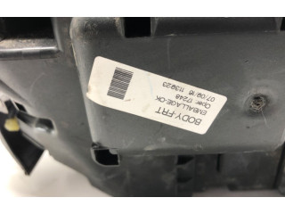 Блок предохранителей Opel Meriva B