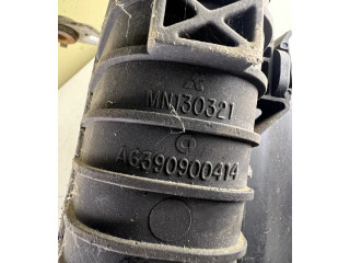 Интеркулер MN130321, A6390900414 Mitsubishi Colt