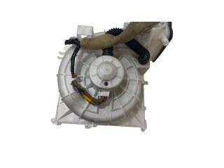 Вентилятор печки    272009H600, 3J1103A300   Nissan X-Trail T30