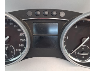 Панель приборов A2519006000 Mercedes-Benz R W251