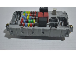 Блок предохранителей 50513350 Alfa Romeo GT