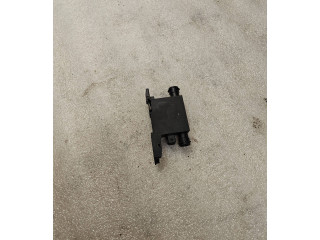 Píst 4A0959981A, PA6GF30 Audi A8 S8 D2 4D AKF