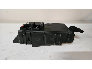 Блок предохранителей 00517817580, 28050016 Fiat Grande Punto