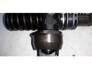 Форсунка 0414720215, BOSCH Skoda Fabia Mk2 (5J)