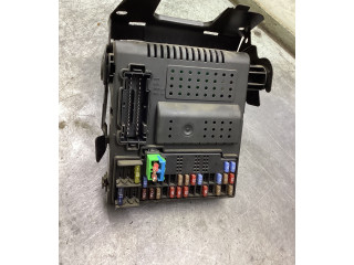 Блок предохранителей 30682981, 12216069   Volvo V70    