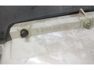 Панель приборов 5220032310, 6160593040   Volkswagen PASSAT B4       