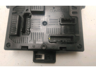 Pojistková skříňka Renault Grand Modus 2010