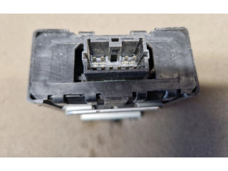 Блок управления MR166014 Mitsubishi L200