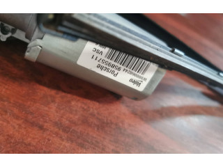 Двигатель стеклоочистителя заднего стекла 95B955711, 95B955711   Porsche Macan (95B)