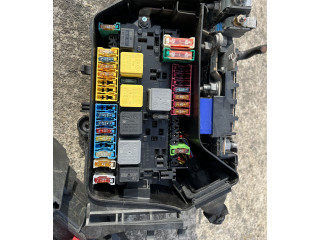   Pojistková skříňka A2465400182, A0009828323   Mercedes-Benz GLA W156 2016