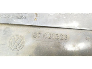 Přístrojová deska Volkswagen Caddy 1996 87001323, 88311235