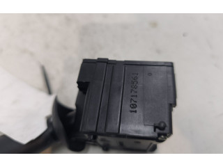 Ручка стеклоочистителей 8201168003 Dacia Logan II