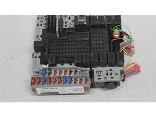 Блок предохранителей    9452557   Volvo V70