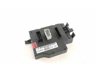 Блок комфорта P8201140808, 21685992   Nissan Primastar   