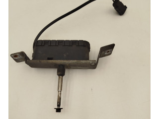 Моторчик стеклоочистителя 8620959, 0390206219    Volvo V70