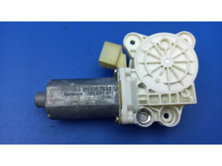 Передний двигатель механизма для подъема окон