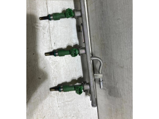 Комплект форсунок 175204021R    Renault Clio V   