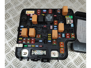 Блок предохранителей 8238039020, 8238139110 SsangYong Korando