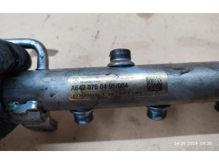 Топливная рампа A6420700495   Jeep Grand Cherokee (WK) 3.0  для двигателя OM642