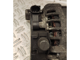 Генератор 30659131, 0125811005 Volvo S60