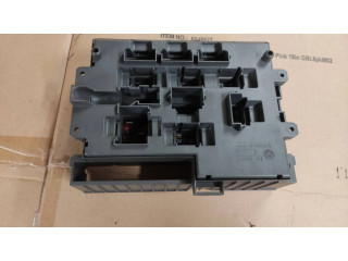 Блок предохранителей 9119446, 90104451   BMW 1 E81 E87    