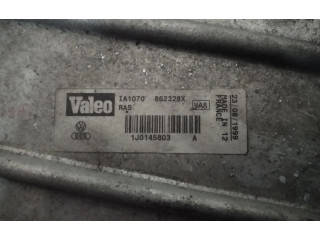 Интеркулер 1J0145803A Audi A3 S3 8L