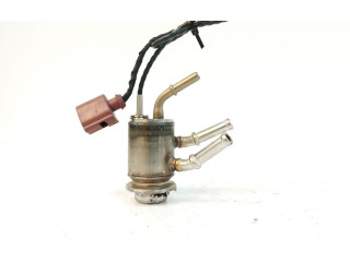 Vstřikovač 05L131113M Volkswagen Caddy DTRE