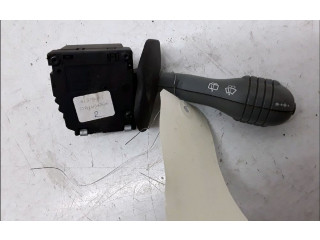 Ручка стеклоочистителей 7701046628   Renault Twingo I