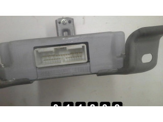 Блок управления двигателя 89535-47020   Toyota Prius (XW20)