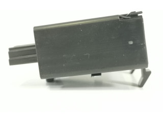 Блок управления 13587438, 813086121 Chevrolet Corvette C7