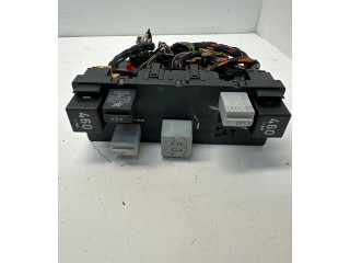 Блок комфорта 3C0937049P, F005V00599 Volkswagen Jetta V