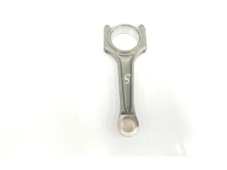 Шатун  11248623419    BMW 3 F30 F35 F31  