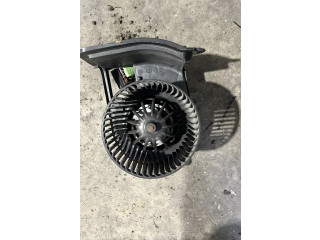 Вентилятор печки    7701050899   Renault Clio II