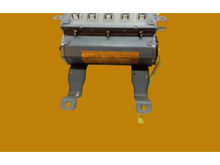 Подушка безопасности пассажира    Mitsubishi Pajero