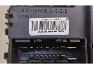 Блок предохранителей FU5T15604 Ford Mondeo MK V