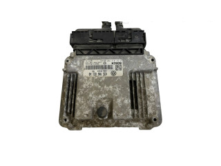 Řídící jednotka 03G906021AQ, 1039S12049 Volkswagen Caddy 2008