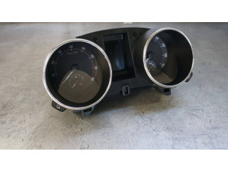 Панель приборов 5L0920940S   Skoda Yeti (5L)       