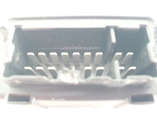 Блок управления 96825990 Chevrolet Captiva