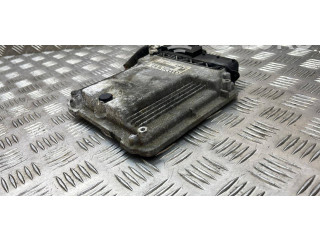 Řídící jednotka 4L2910401B Audi Q7 4L 2014