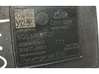 Блок АБС 5Q0614517DF Skoda Octavia Mk3 (5E) 2013 - 2019 года