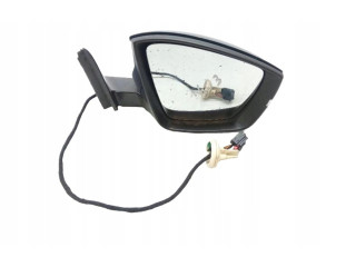 Зеркало электрическое        Skoda Karoq  2017 -  года   