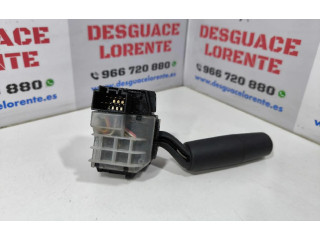 Ручка стеклоочистителей 17D682 Mazda 3 I