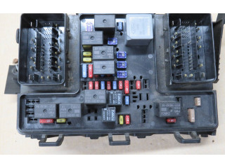 Блок предохранителей  F2GT14A067EC, 13080746   Ford S-MAX    