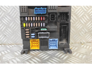 Блок предохранителей 9830707680, 28641125 Citroen Berlingo
