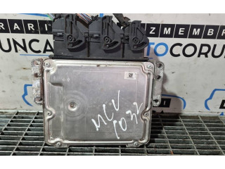 Блок управления двигателя 0281032215, 237106319R Dacia Logan II