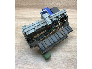 Pojistková skříňka 90414547 Opel Astra F 1992