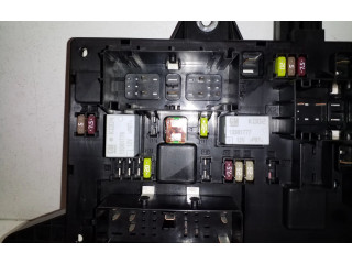 Pojistková skříňka 365927271, 13368653 Opel Zafira C 2012