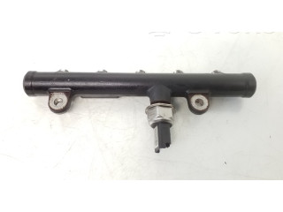 Vstřikovací lišta 9681649580, 9658227880 Fiat Scudo pro naftový motor 2.0 4019399
