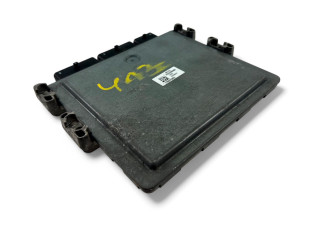 Блок управления двигателем Блок управления 237106276R, 237106102R Dacia Duster